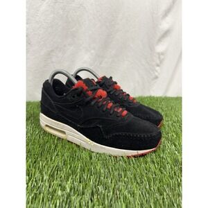 NIKE AIR MAX 1 Premium Pure Black/Gym Red Sherpa 454746 010 Women's Size 8